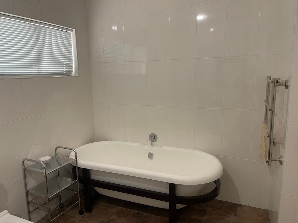 Upper Room Guesthouse Kirkwood Dış mekan fotoğraf